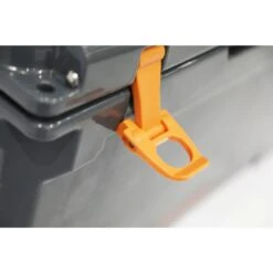 Vango Glacier 47L Cool Box -Out Door World 2024 glacier 47l 9 lr