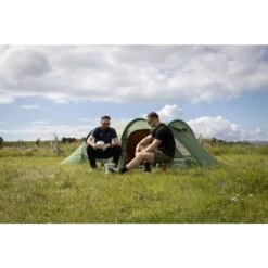 Vango Omega 250 Tent (2025) -Out Door World omega 250 lifestyle 082